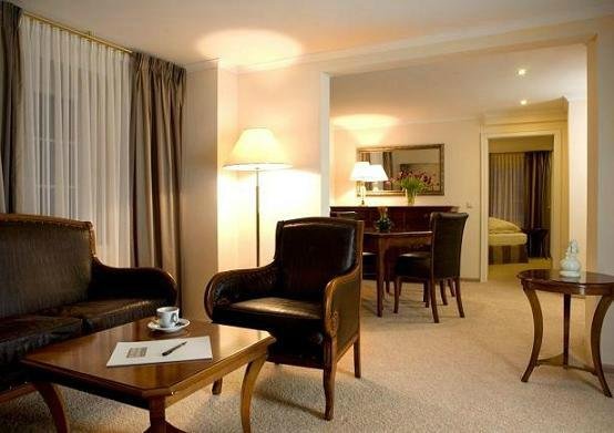 Wohnzimmer Suite