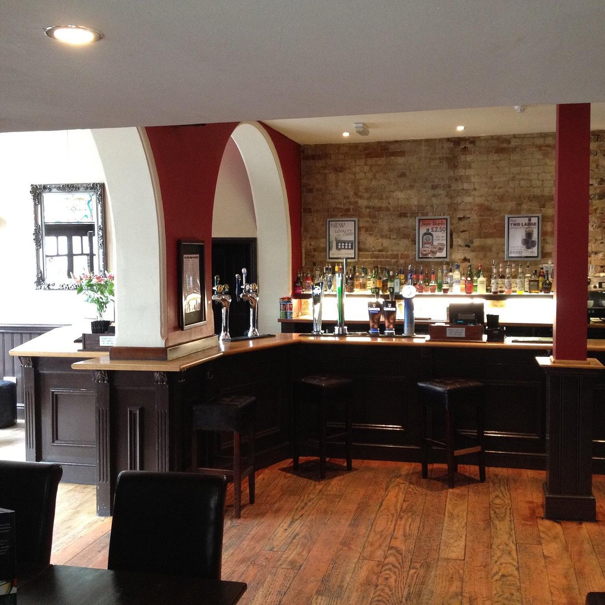 AFTER OFFICE HOURS BAR (Colchester) - All You Need to Know BEFORE You Go