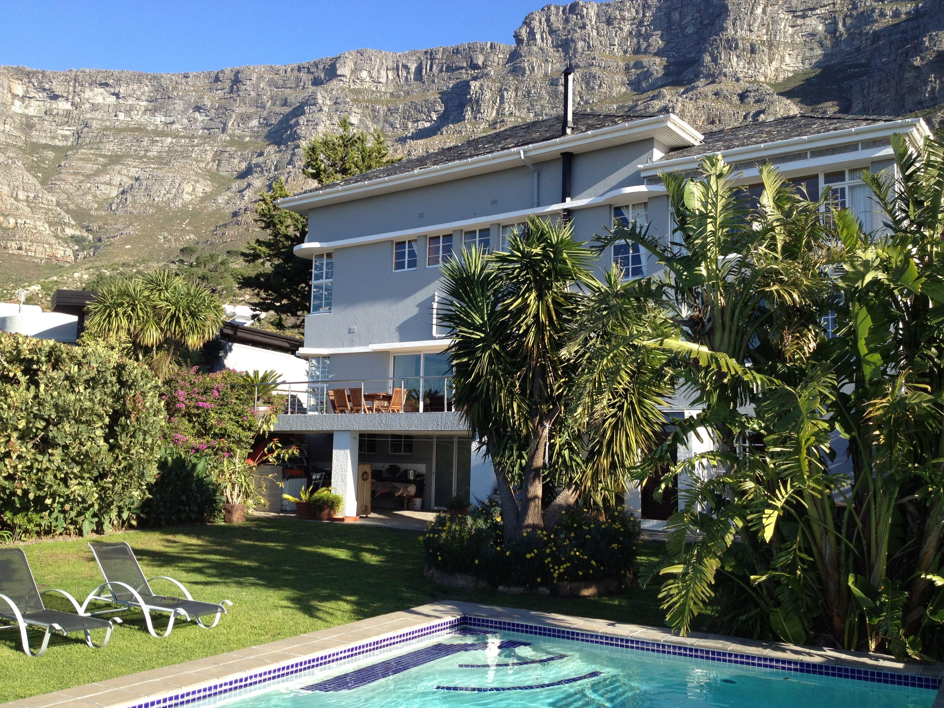 BLUE SKY B&B - Prices & Lodge Reviews (Cape Town, South Africa ...