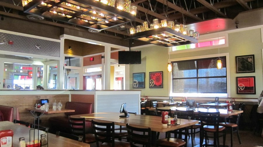 Chili's Grill & Bar