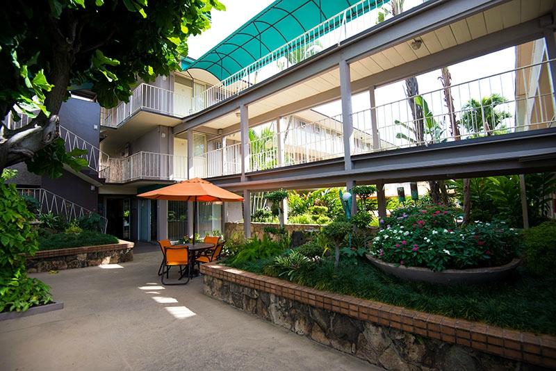 Hotel photo 4 of Pacific Marina Inn.