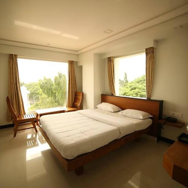 Adyar (첸나이(마드라스)) 무료주차 가능한 호텔 추천 베스트 5 - Tripadvisor Adyar (첸나이(마드라스)) 무료주차 가능한 호텔 추천... 