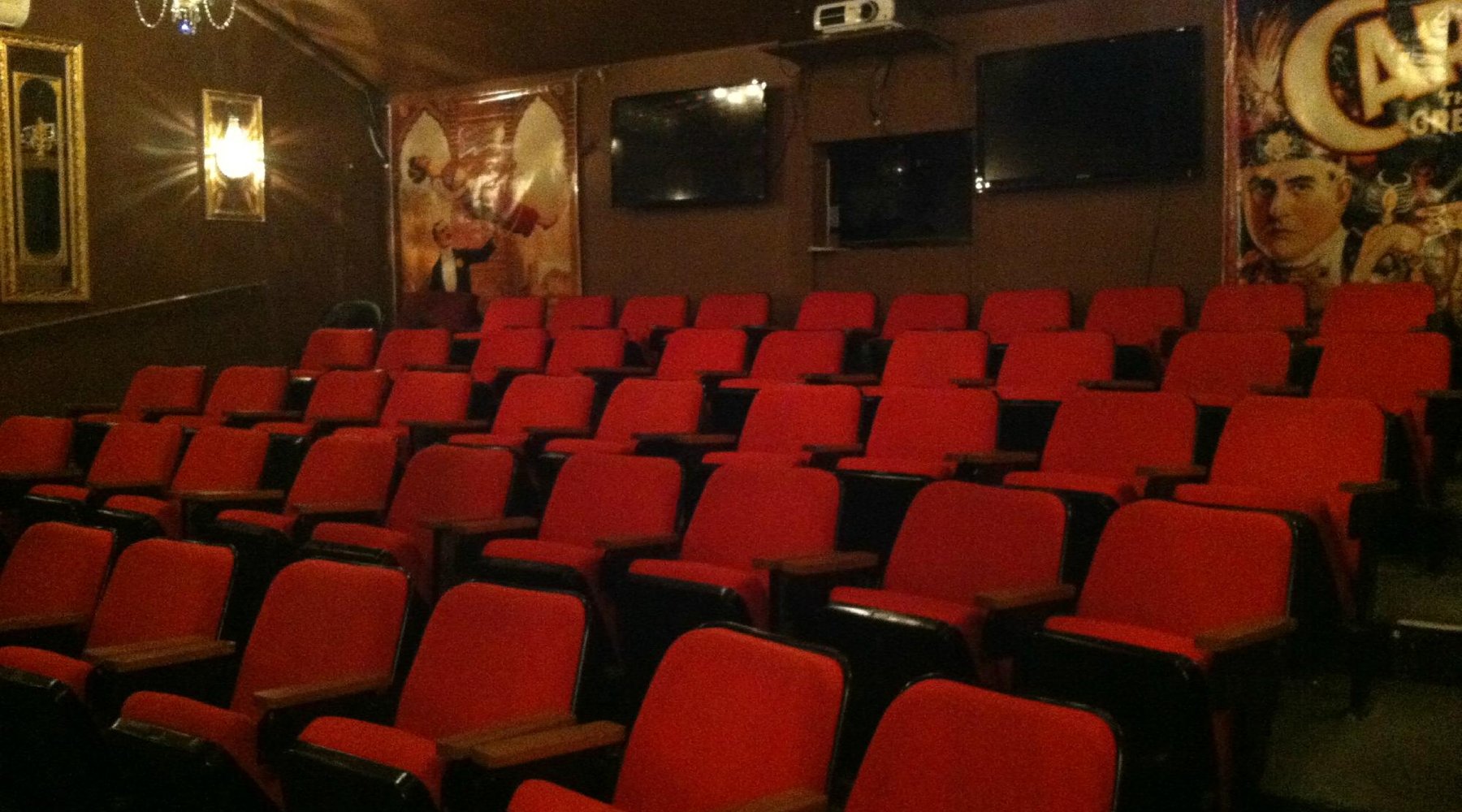 Dickens Parlour Theatre - O que saber antes de ir (ATUALIZADO 2025)