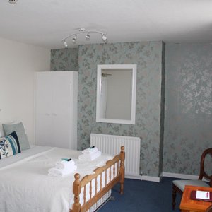 Room 6
