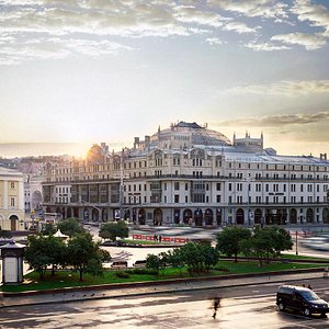 Hotel Metropol Moscow in Moscow, image may contain: City, Urban, Street, Cityscape