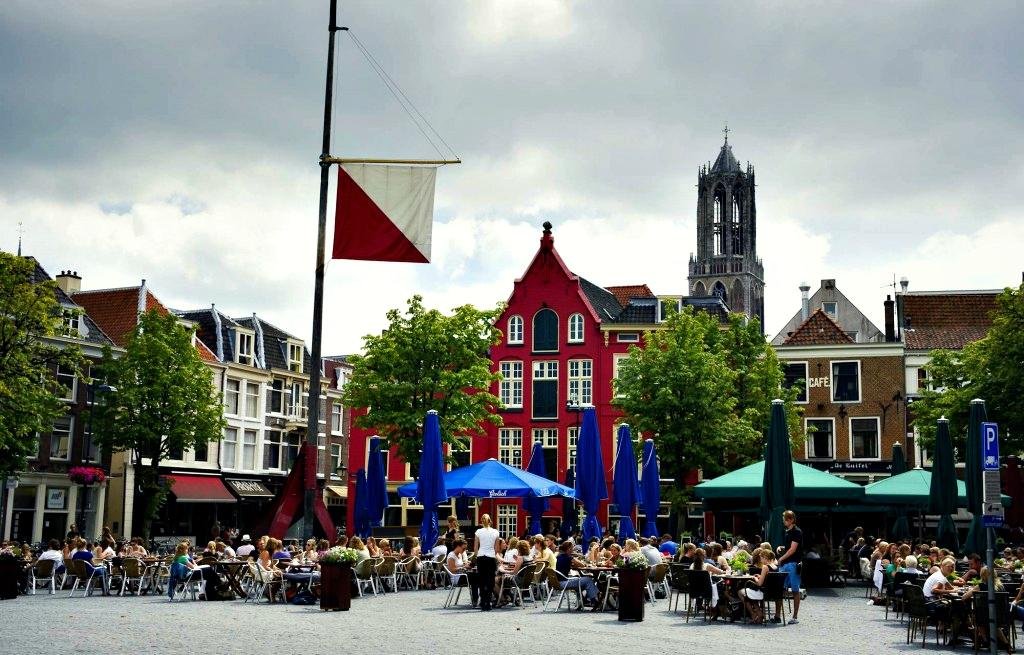 neude 5 3512 ad utrecht