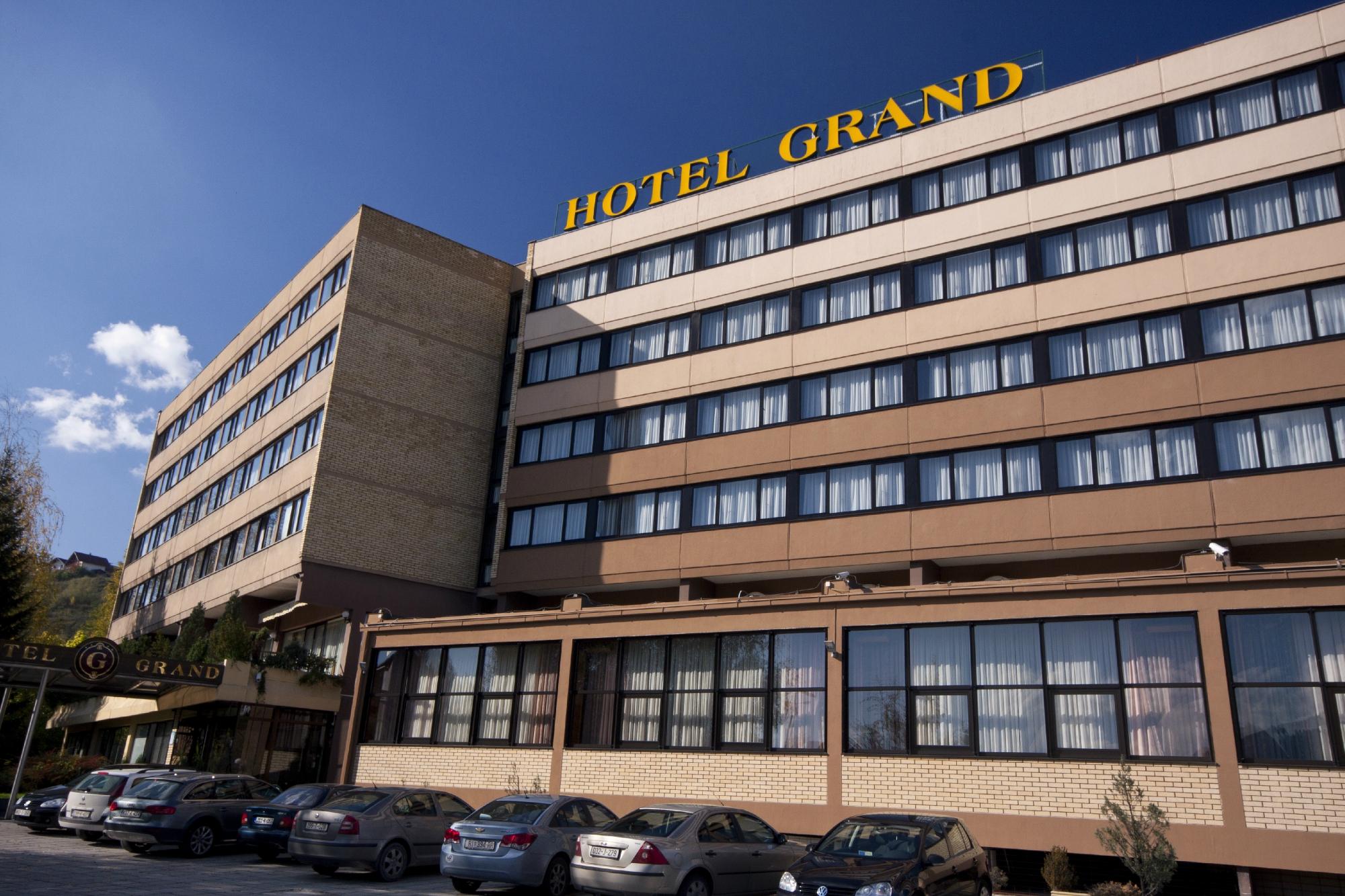 Hotel grand store