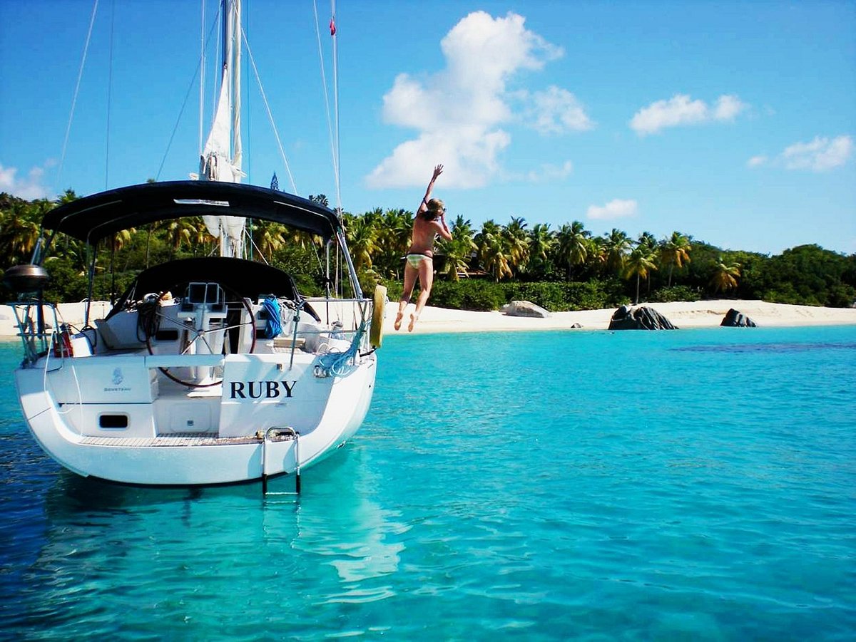 12 Tips For A Memorable BVI Yacht Charter 2