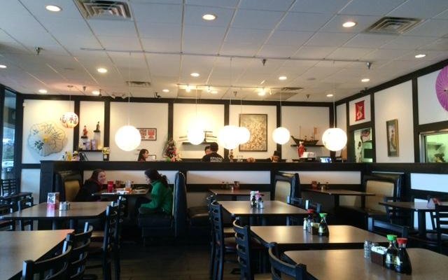 Kimono Japanese Restaurant and Sushi