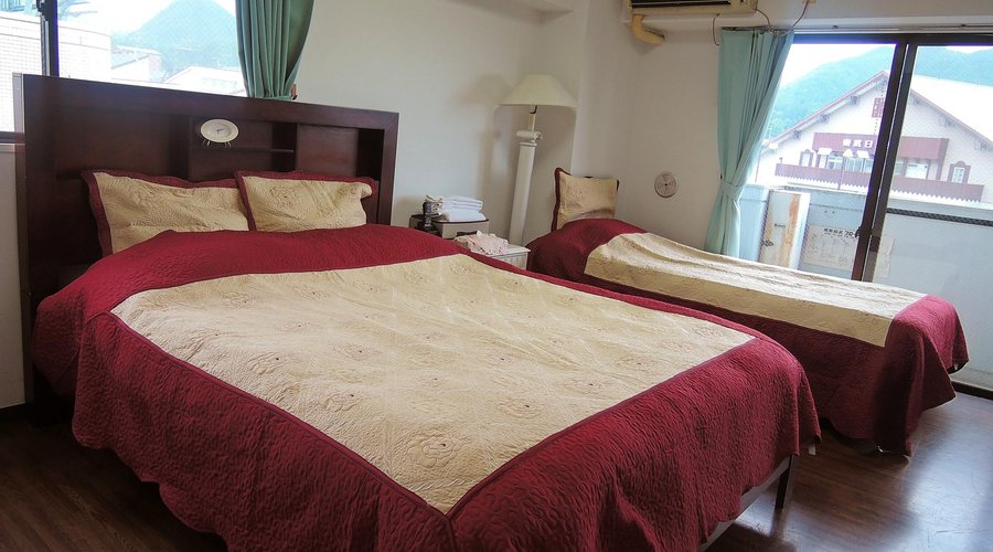 Twin room