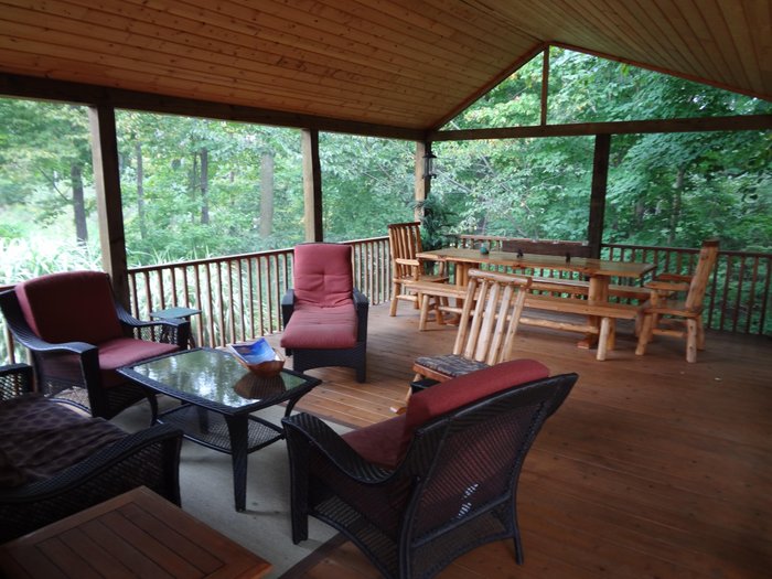 Lakeside Cabins Resort Rooms: Pictures & Reviews - Tripadvisor