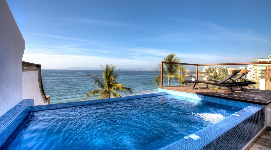Sky Suite D