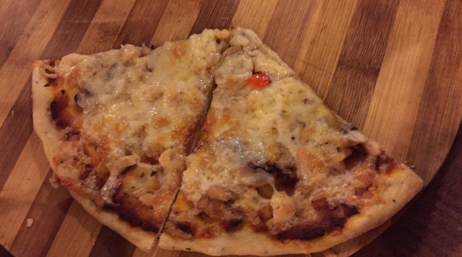The pizza (chicken mushroom), nice taste, almost forgot to take the picture.