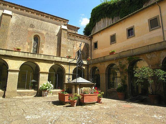 Masturbazione con la maNo massaggio  Lazio