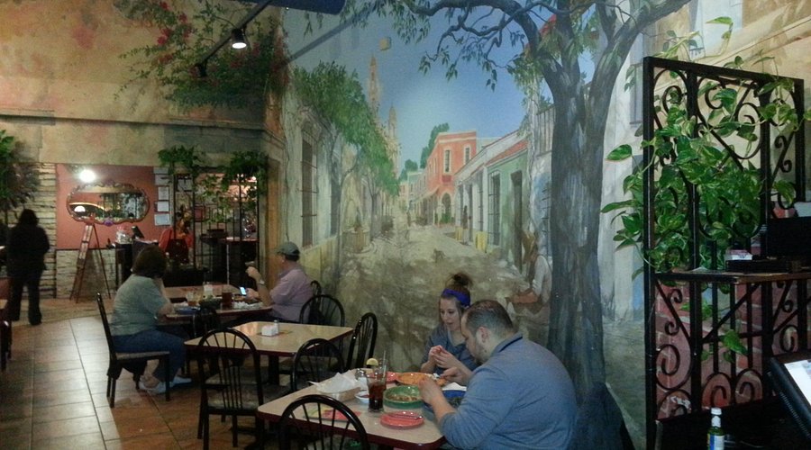 Dos Reales Mexican Restaurant