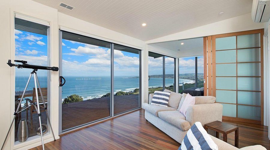 Top Lodge lounge and view