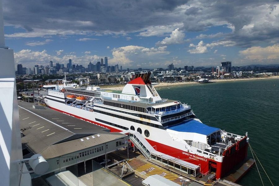 station pier cruise ship terminal photos