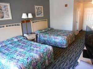 RAMADA BY WYNDHAM NASHVILLE/MUSIC VALLEY - Prices & Hotel Reviews (TN)