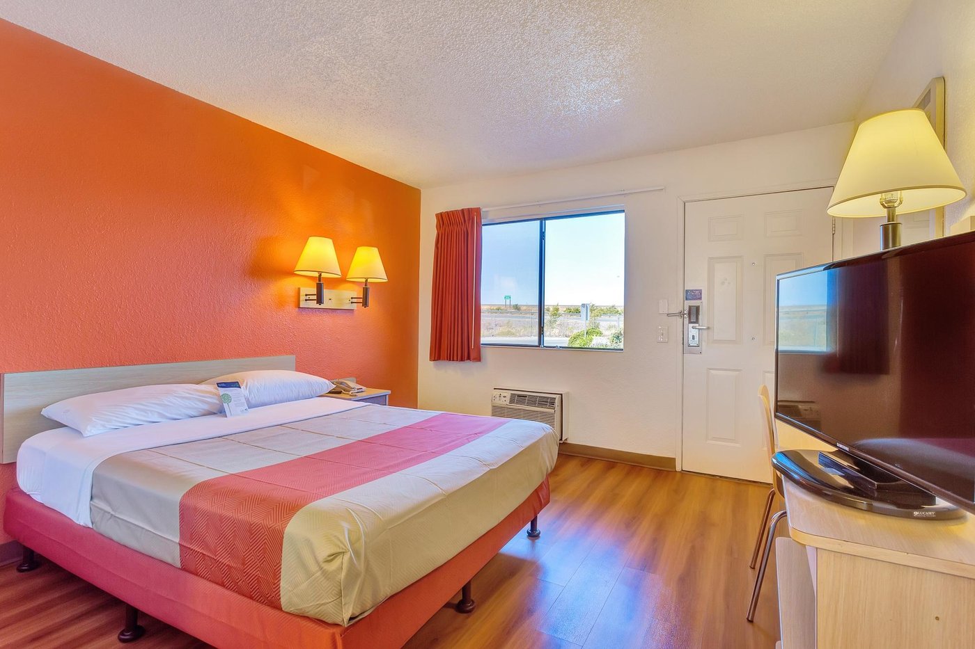 Motel 6 Vallejo, CA - Six Flags West - UPDATED Prices, Reviews & Photos