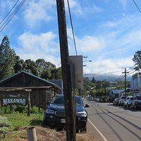 Entering Makawao