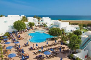Piscina e praia