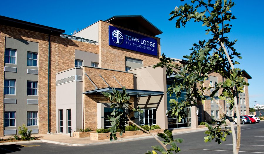 The entrance to the Town Lodge Gaborone