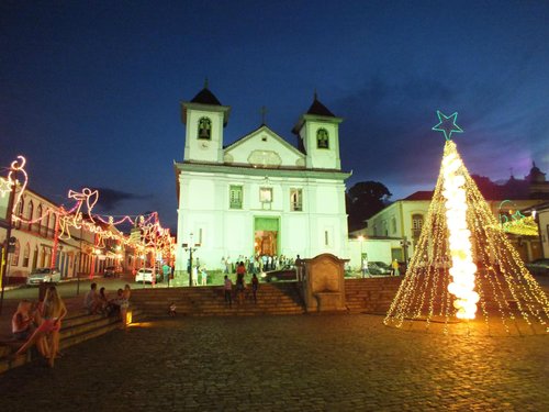 Natal de luz, em Mariana, tem atrações para crianças de todas as idades -  Gerais - Estado de Minas