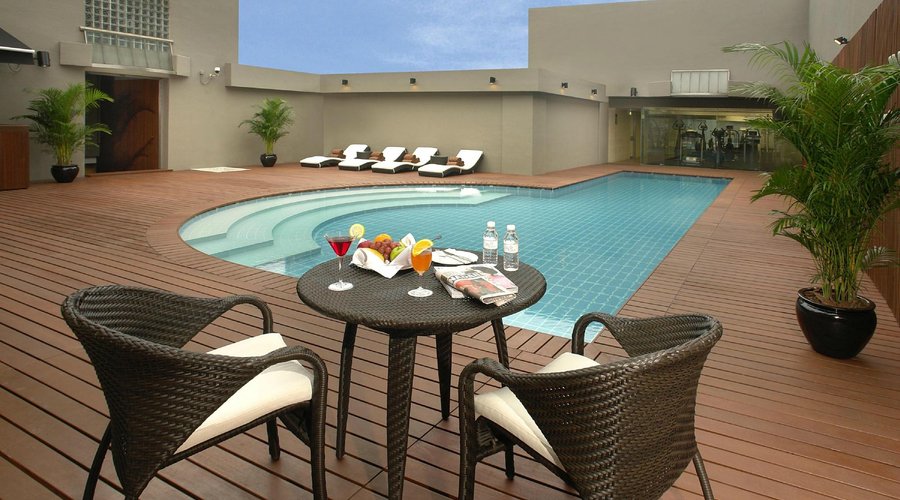 Sky Pool