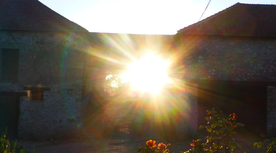 soleil levant au Temple