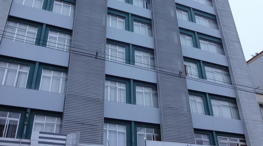 hotel bom