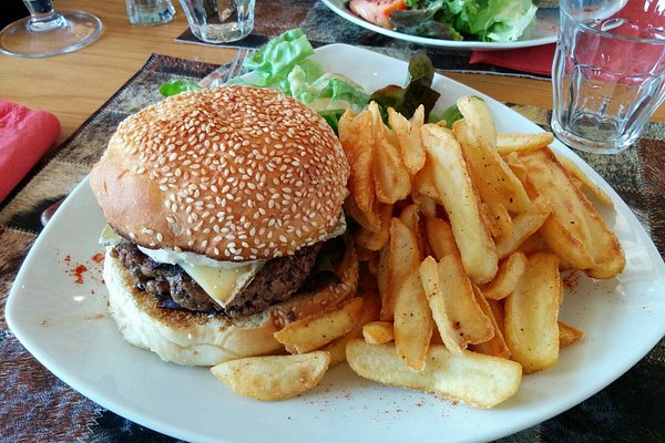 THE 10 BEST Burgers in Les Arcs (Updated February 2024) - Tripadvisor