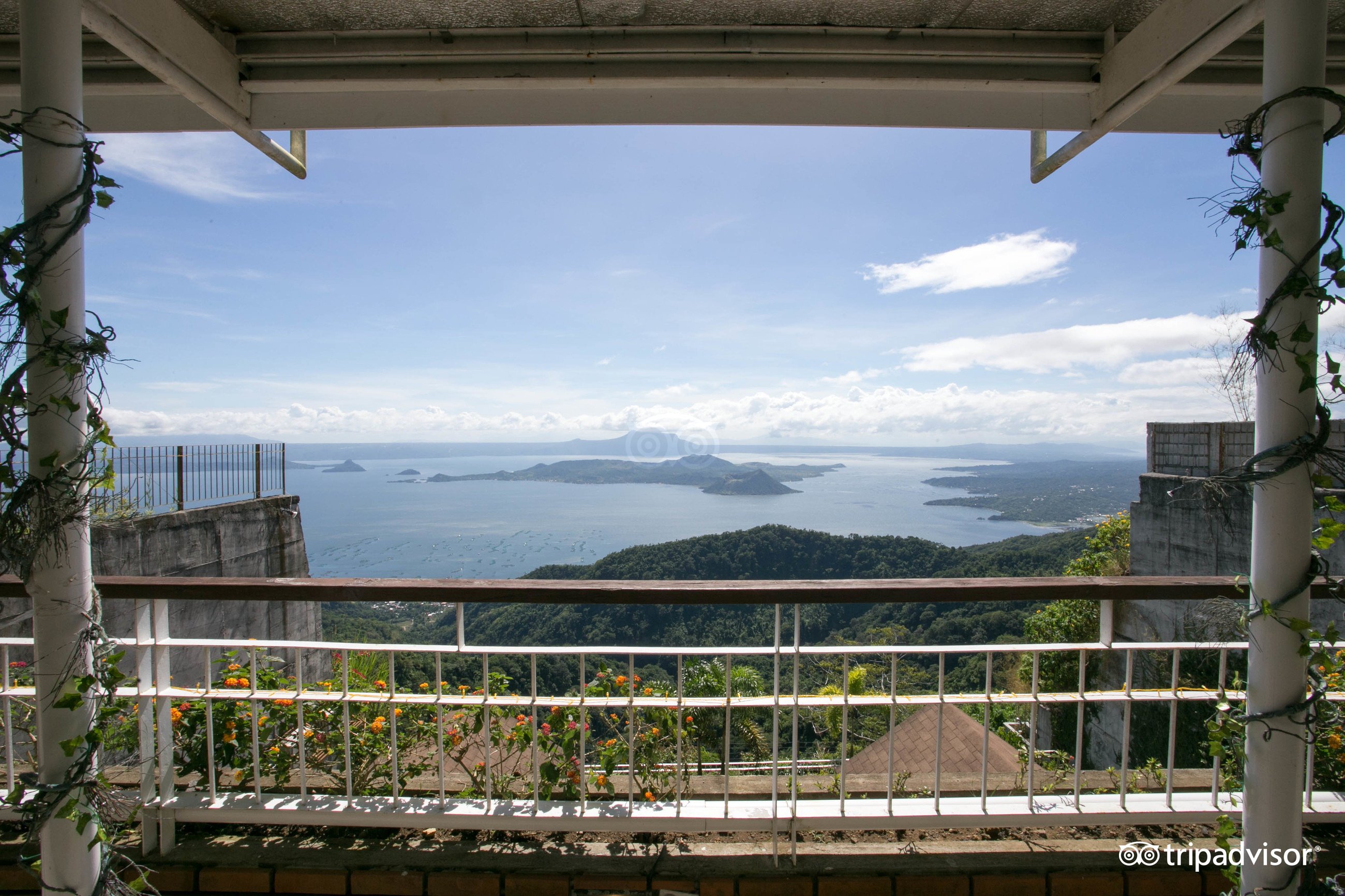 JOAQUIN'S BED AND BREAKFAST (Tagaytay) - B&B Reviews & Photos - Tripadvisor