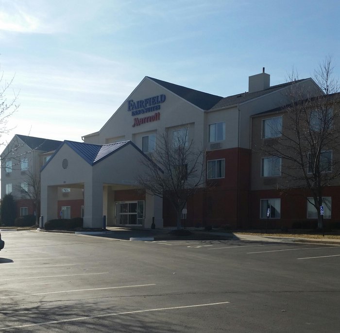 BAYMONT BY WYNDHAM ST. CHARLES - Updated 2024 Prices & Hotel Reviews ...