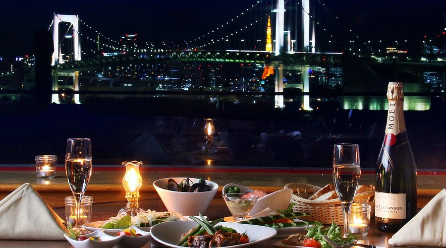 عشاء في أودايبا