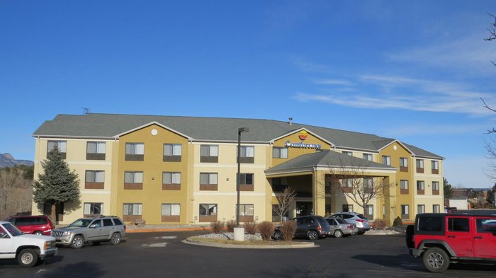 COMFORT INN NORTH - AIR FORCE ACADEMY AREA - Prices &amp; Hotel 