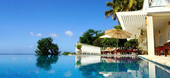 Oasis Marigot Pool: Pictures & Reviews - Tripadvisor