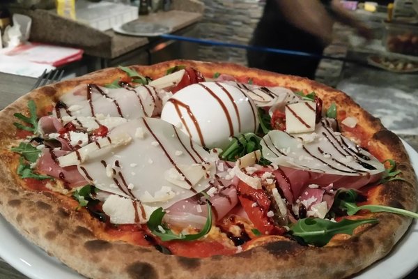 THE BEST 10 Pizza Places near R. Ovídio de Morães Leal 180, Rubem