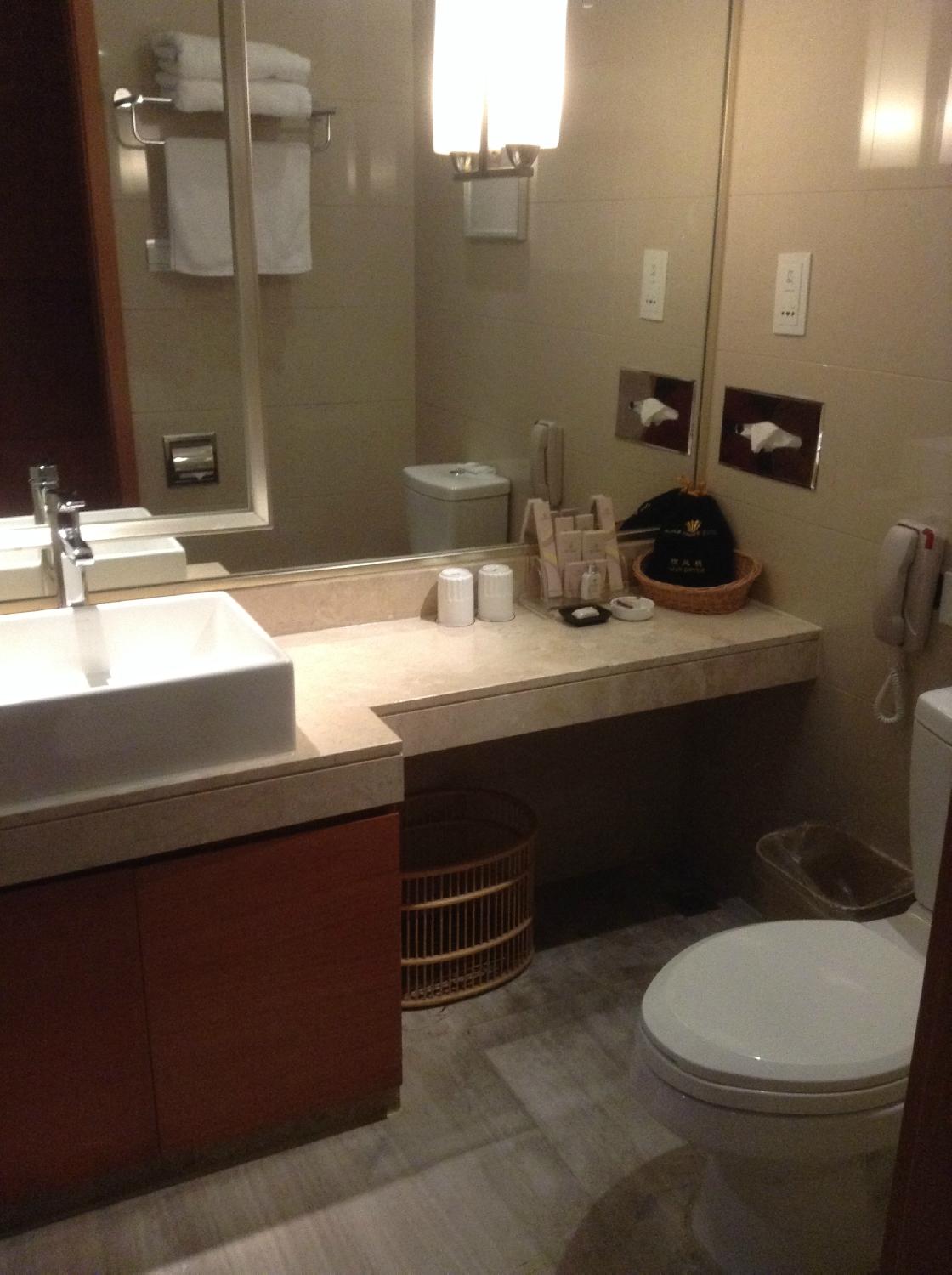 Hotel photo 3 of Noble Crown Hotel.