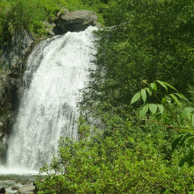 Водопад Корбу
