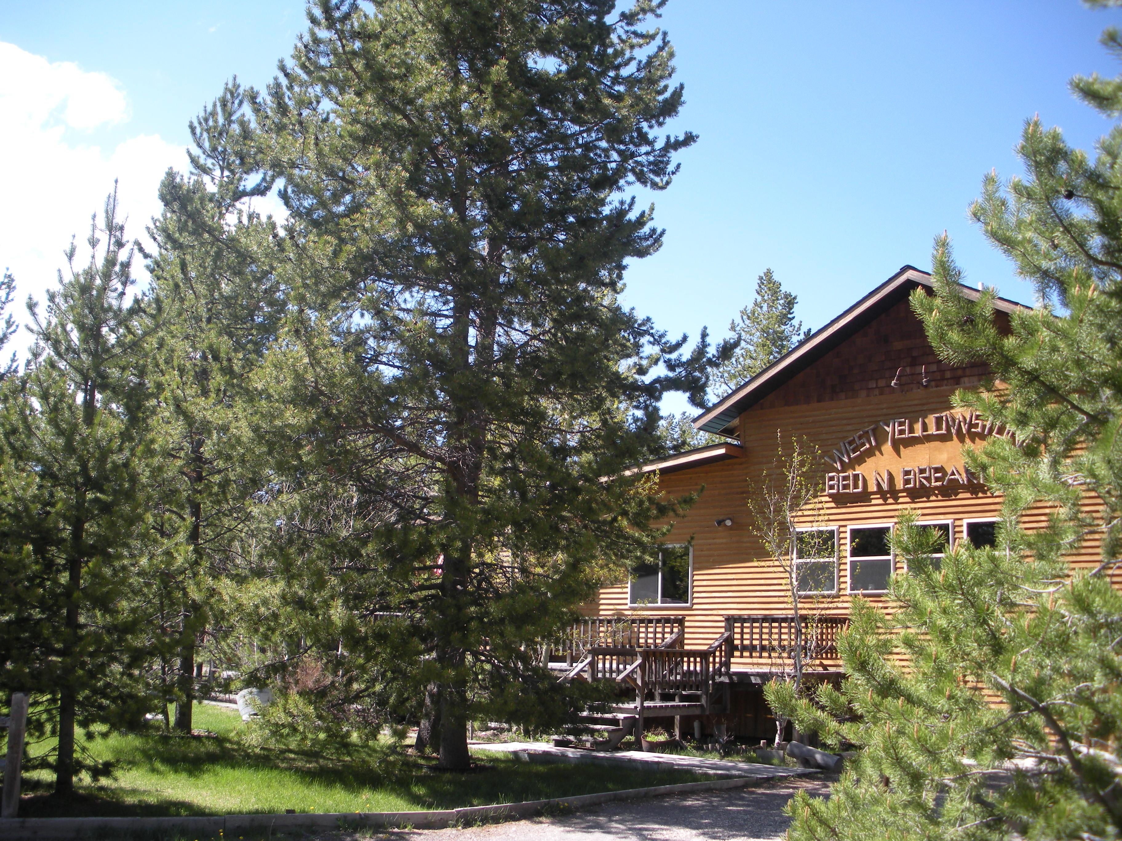 WEST YELLOWSTONE BED AND BREAKFAST - Updated 2024 B&B Reviews (MT)