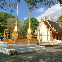 Temple buildings on Doi Tung.