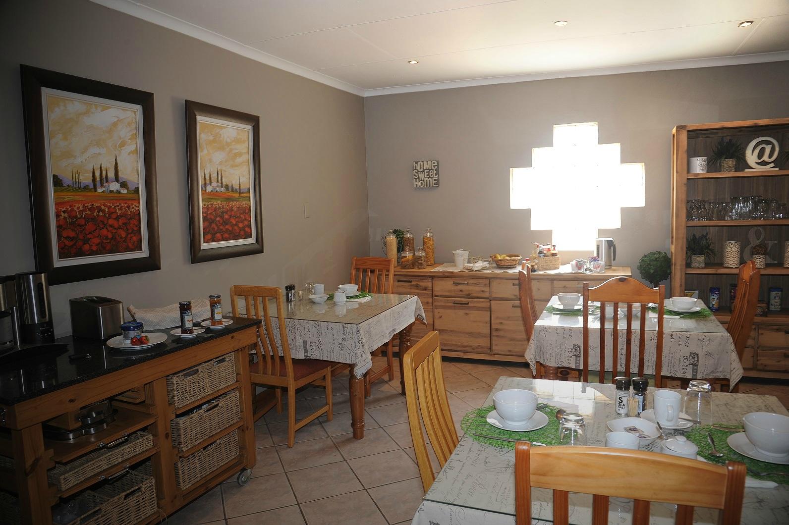 Hotel photo 2 of d'Vine Guest House.