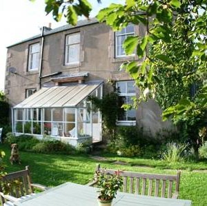 Whitfield farmhouse & garden
