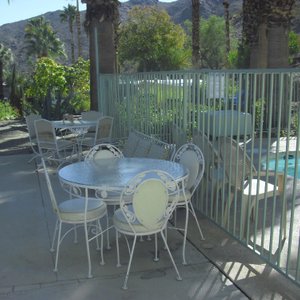Large spa and garden patio