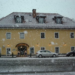 Schlosswirt Schneefall