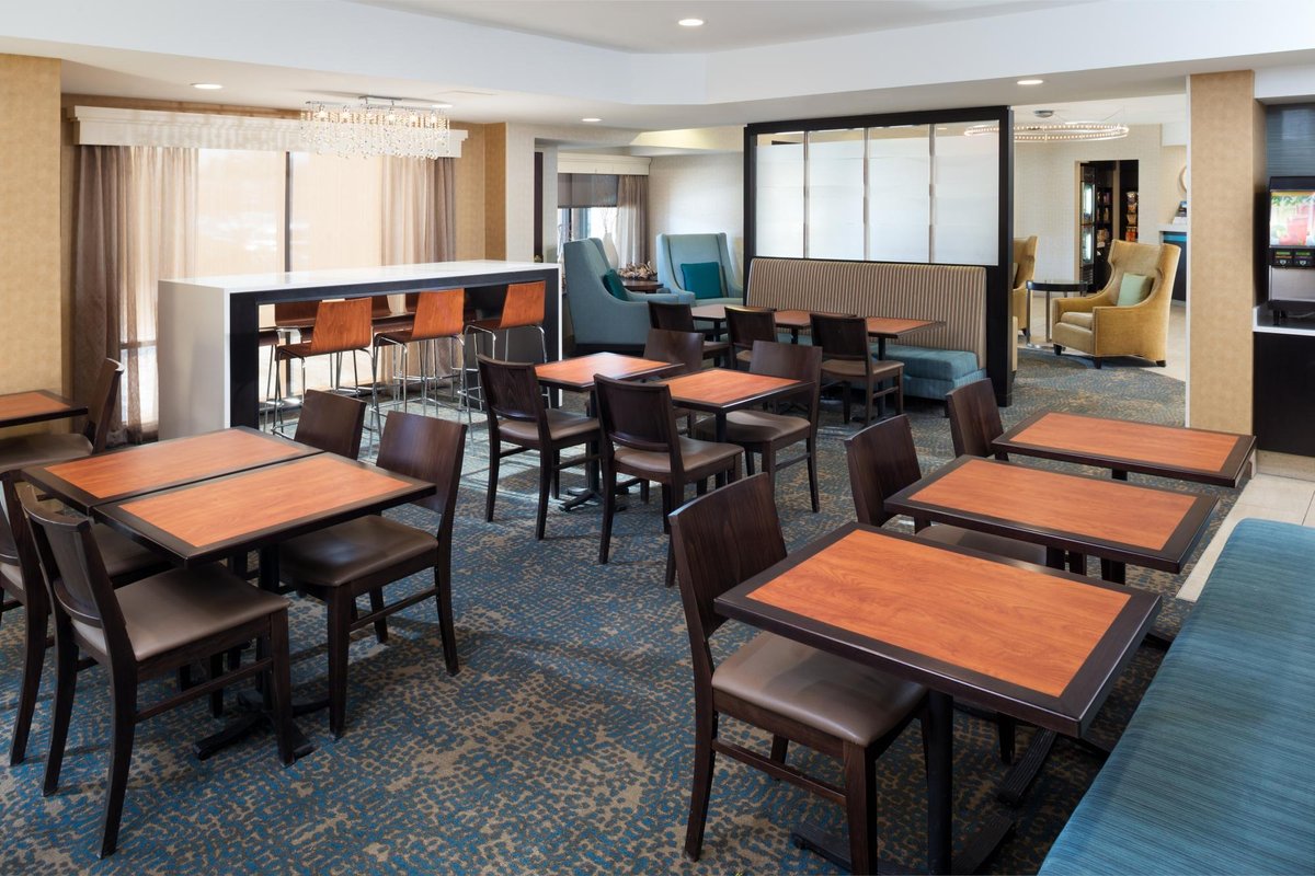 SPRINGHILL SUITES MINNEAPOLIS WEST/ST. LOUIS PARK $131 ($̶1̶5̶1̶ ...