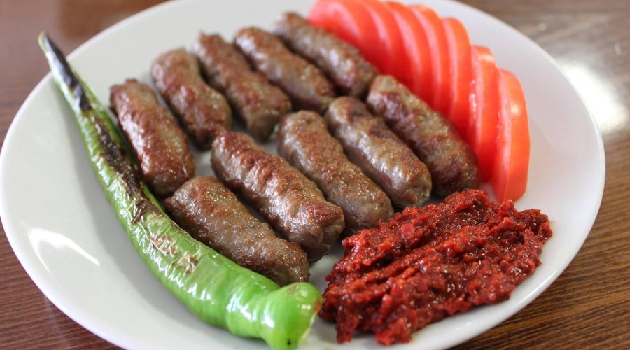Öge Tekirdağ Köftecisi - Restoran Yorumları, Fotoğraflar ve Telefon Numarası