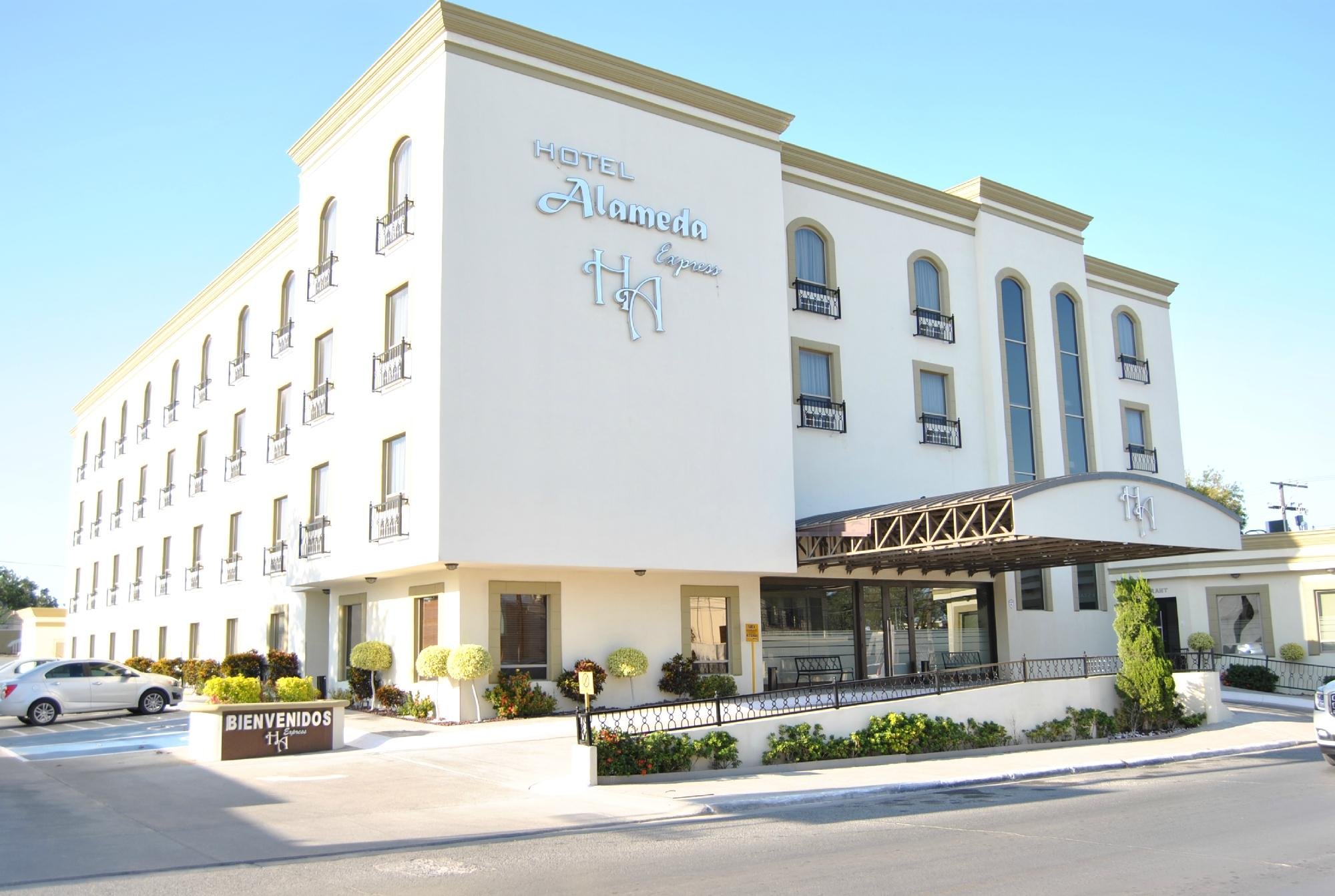 Hotel Alameda Express image