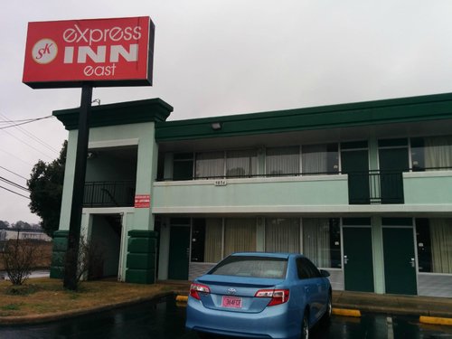 Express Inn East image