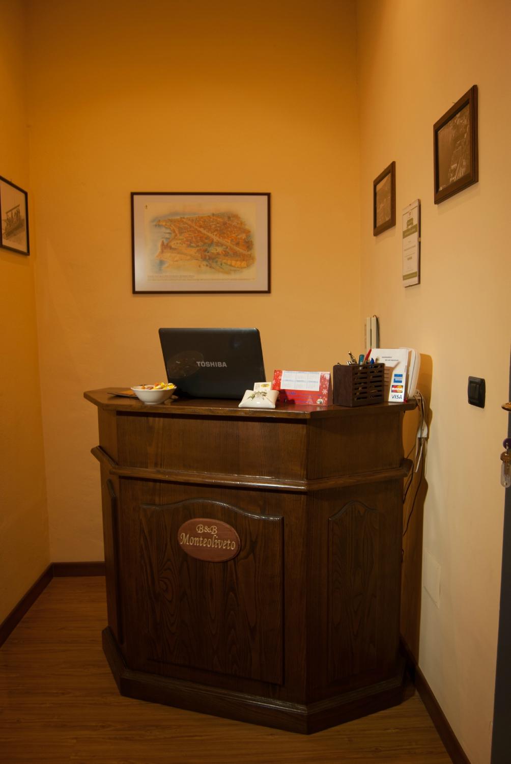 MONTEOLIVETO BED AND BREAKFAST - Prices & B&B Reviews (Naples, Italy)